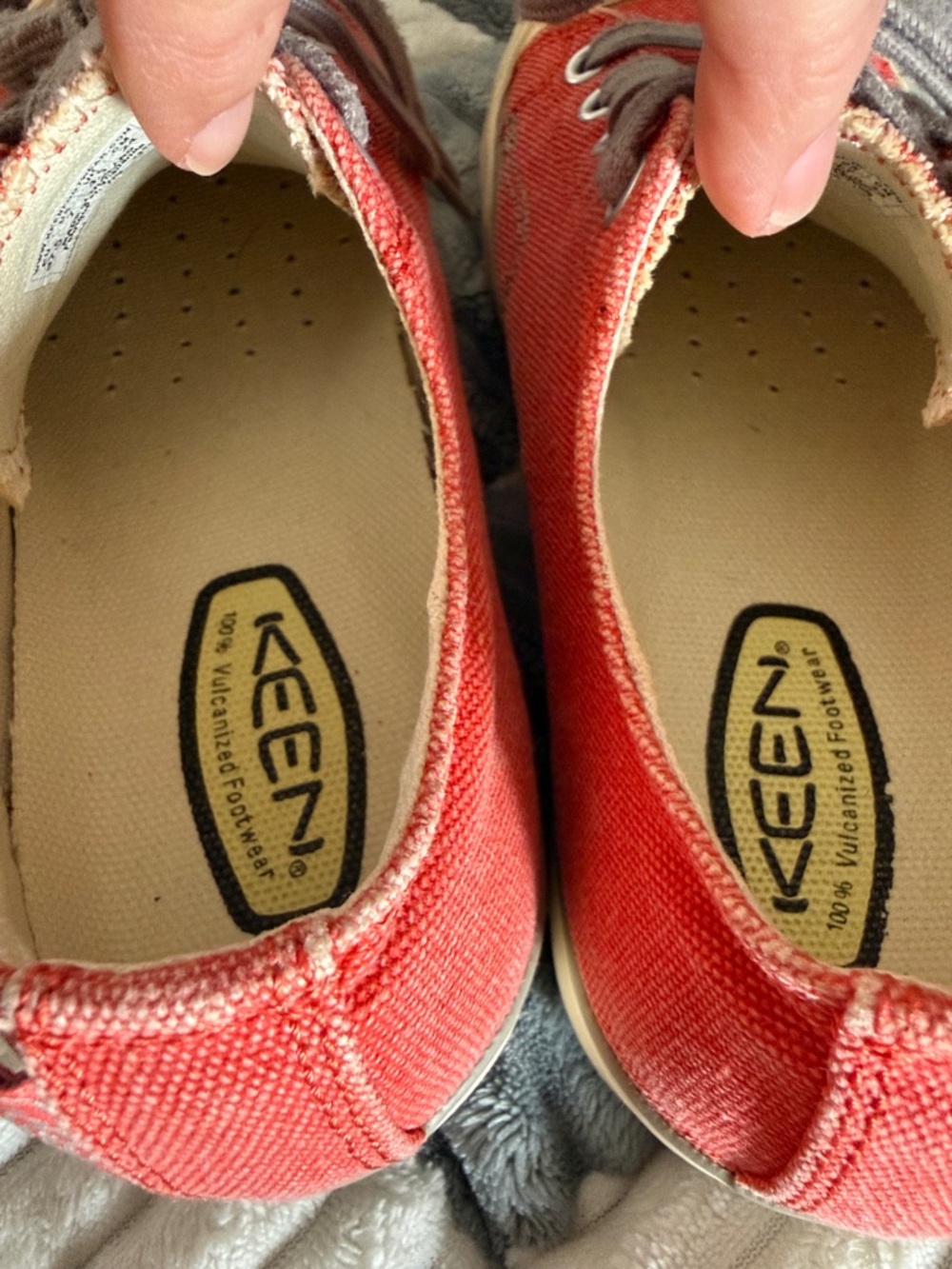 Keen Canvas Sneakers with Gray Laces - Picture 10 of 12